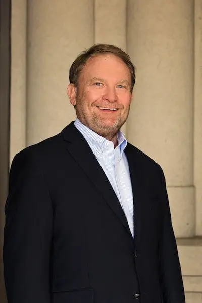 Oral_facial_surgeon_In_Lexington_KY__Image_of_dr-max Oral_facial_surgeon_In_Lexington_KY__Image_of_dr-max